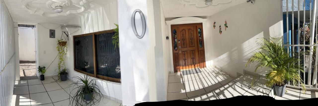 Villa Casa Brisa Y Departamentos! A 3 Min La Playa&Malecon Mazatlán Exterior foto